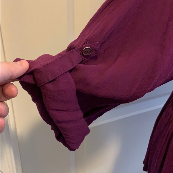 Woman’s long sleeve blouse with rounded neckline - Picture 5 of 8